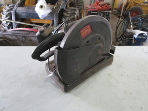 lot 82 image: Chop Saw