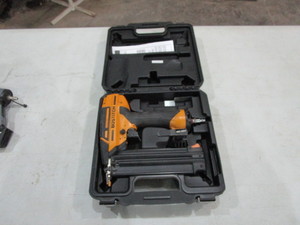 lot 100 image: Bostitch Brad Nailer