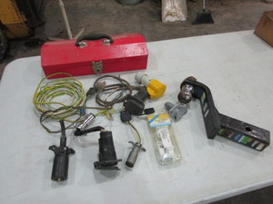 lot 113 image: Trailer Wiring, Receiver Hitch, Tool Box