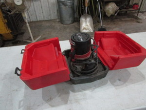 lot 126 image: Craftsman Router