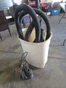 lot 138 image: Sump Pump & Hose