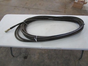 lot 153 image: 34 Air Hose 50 Long
