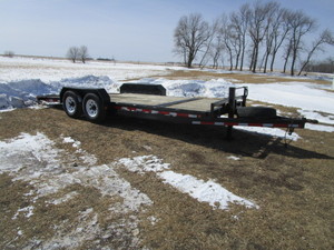 lot 2 image: 20 2008 PJ Tilt Bed Equipment Trailer