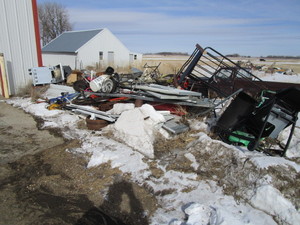 lot 167 image: Scrap Pile