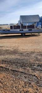 lot 6-A image: 1988 Weers Industries 20 Pontoon & Trailer