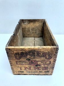 lot 45 image: Antique Dovetailed Wood CARTERS Fountain Pen Ink Advertising Crate