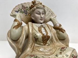 lot 78 image: Excellent Quality Antique 1880s Porcelain Nodder Doll