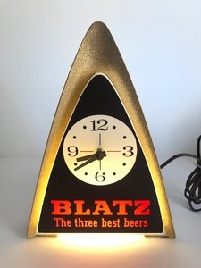 lot 130 image: Vintage Mid Century 1960s BLATZ Cash Register Lighted Beer Sign Clock 