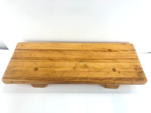 lot 167 image: Large Vintage Oak Butcher Block Chopping Board