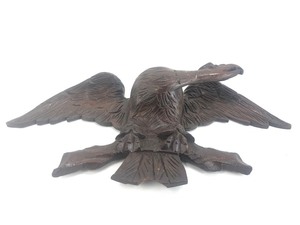 lot 171 image: Antique Carved Wood American Eagle 