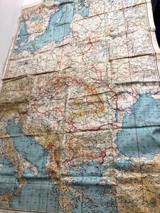 lot 193 image: Orig vintage WW2 Era German Canvas Map