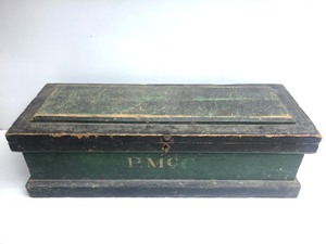 lot 198 image: Very Nice Antique 1880s Era Carpenters Chest