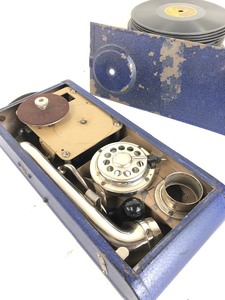 lot 202 image: Rare Working THORENS Excelda Portable Camera Turntable Gramaphone wRecords