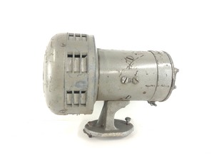 lot 205 image: Working Vintage Federal Sound & Signal Siren