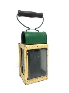 lot 232 image: Antique German RailroadTrain Lamp