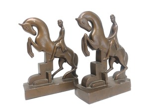 lot 250 image: Wonderful 1930s era Signed BronzArt Hagenauer Style Horse & Rider Bookends