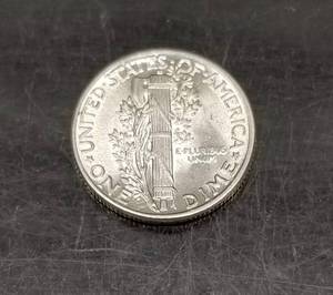 1943 MERCURY SILVER DIME UNC
