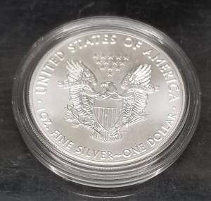2021 type 1 AMERICAN SILVER EAGLE 1 TROY OZ .999 FINE SILVER IN AIRTITE
