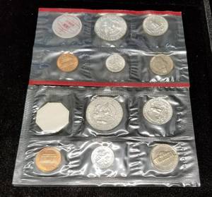1964 US P & D MINT SET IN ORIGINAL PACKAGING