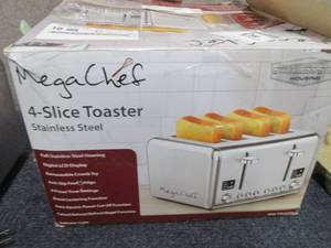 MegaChef 4-Slice Wide-Slot Toaster ...