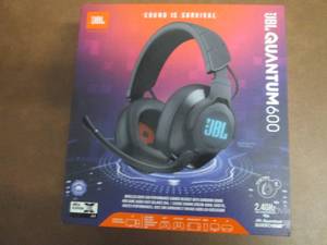 JBL Quantum One Wired Noise-Cancell...