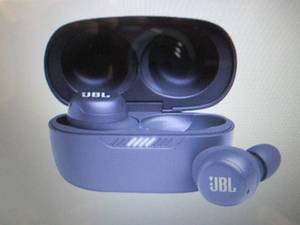 JBL Live Free NC TWS Noise-Cancell...
