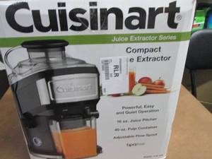 Cuisinart 16 oz. Juice Extractor op...