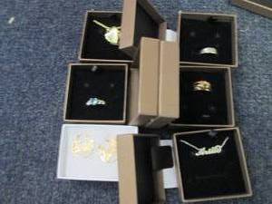 Lot of 6 Prepersonalized Jewelry It...