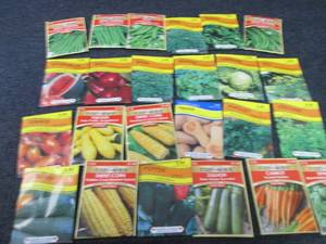 24 pks Assorted Vegetable Seeds...