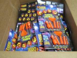 Large Box of Pumpkin Masters Pumpki...