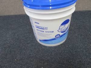 Case of 8 Pails of Kim Tech Wettask...