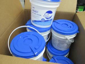 Case of 8 Pails of Kim Tech Wettask...