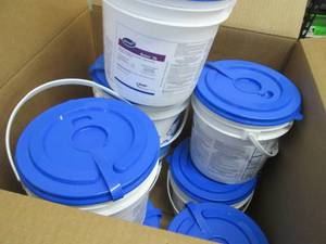 Case of 8 Pails of Kim Tech Wettask...