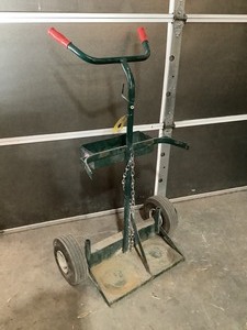 Cylinder Truck
