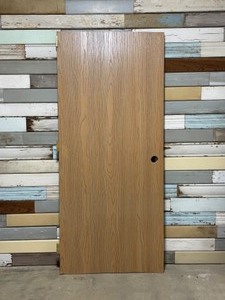 lot 27 image: Door hollow core