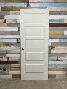 lot 29 image: Door Solid Core 5 Panel