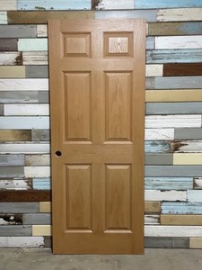 lot 32 image: Door Hollow Core 6 Panel