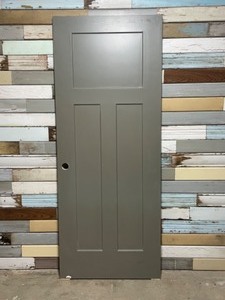 lot 58 image: Gray 3 Panel Hollow Core Door