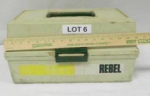 Rebel 600 Tackle Box