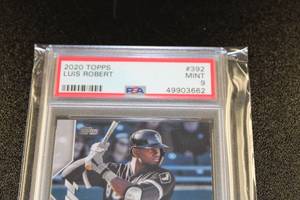 2020 Topps Luis Robert #392 PSA 9 Rookie Card