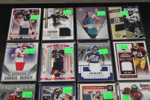 Football Card Relic & Autograph Bulk Lot  15 Cards