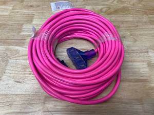 lot 92 image: 12 gauge Extension Cord (100 ft)