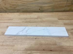lot 55 image: 21.25 in Backsplash