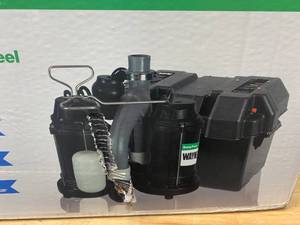 lot 63 image: WAYNE WSS30V Sump Pump and Backup System