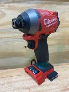 lot 70 image: MILWAUKEE M18 FUEL 18-Volt Lithium-Ion Brushless Cordless 14 in. Hex Impact Driver (Tool-Only)
