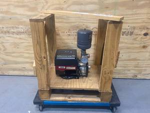 lot 78 image: GRUNDFOS CMBE 1-44 120-Volt Booster System Pump