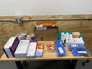 lot 121 image: Lot of Miscellaneous Medical Related Supplies