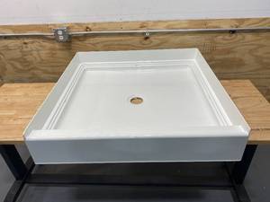 lot 17 image: AQUATIC A2 36 in. x 36 in. Single Threshold Center Drain Shower Base in White