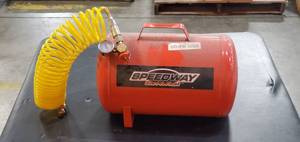 1 gallon portable air tank with hose and pressure gauge (works, missing leg)