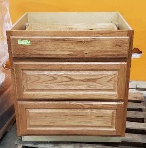 Hampton Assembled 30x34.5x24 in. Pots and Pans Drawer Base Kitchen Cabinet in Medium Oak (Scratch & dent)